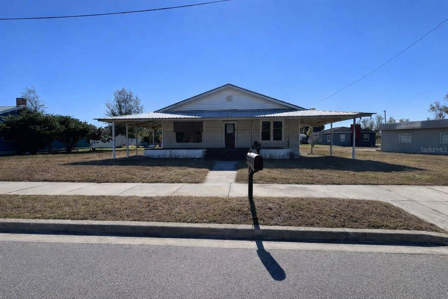 Property photo for 611 W BROADWAY STREET, Fort Meade, FL