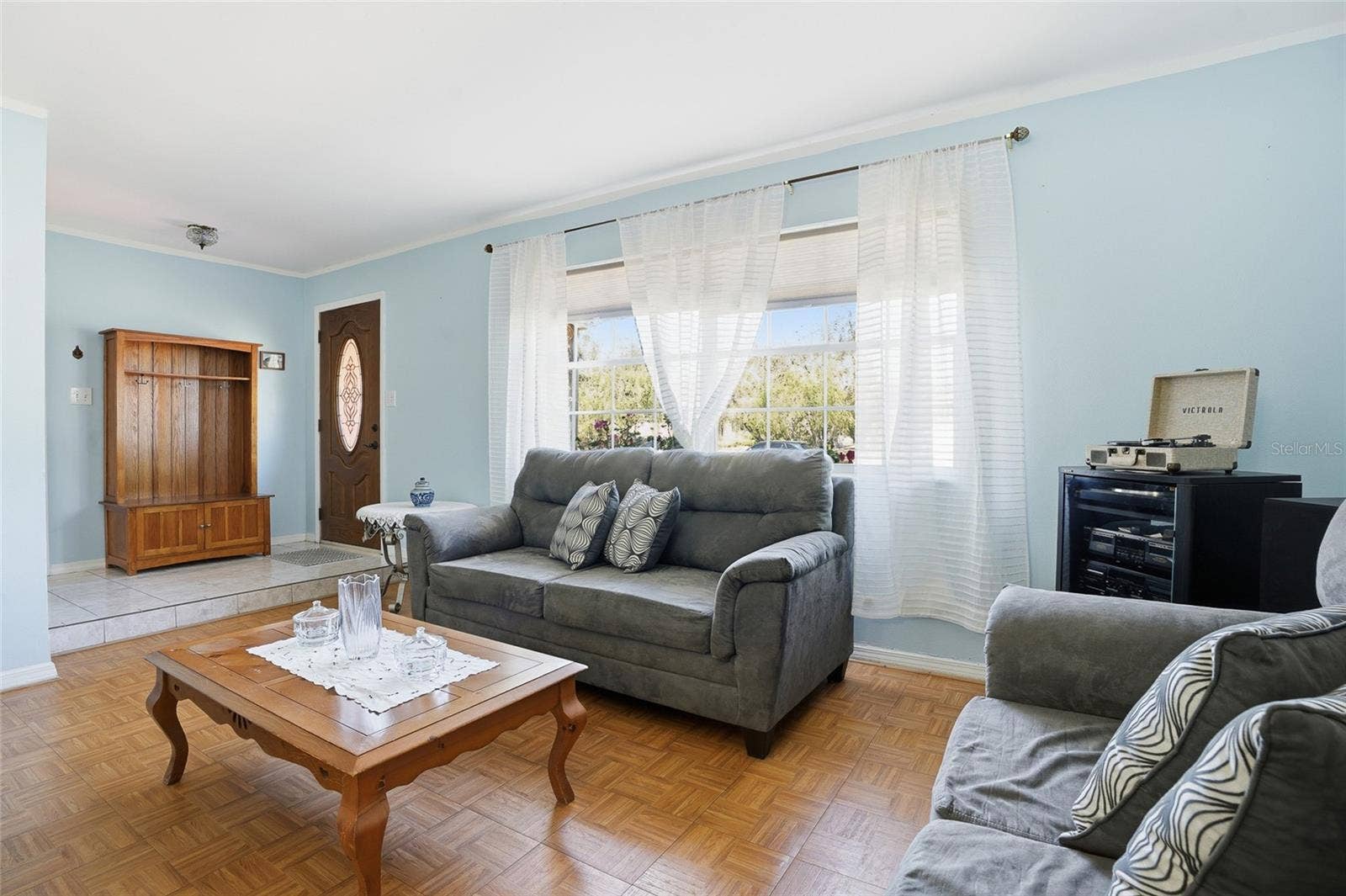 7002 CRESTLAKE DRIVE, Orlando, FL 32819 7002 CRESTLAKE DRIVE, Orlando, FL 32819