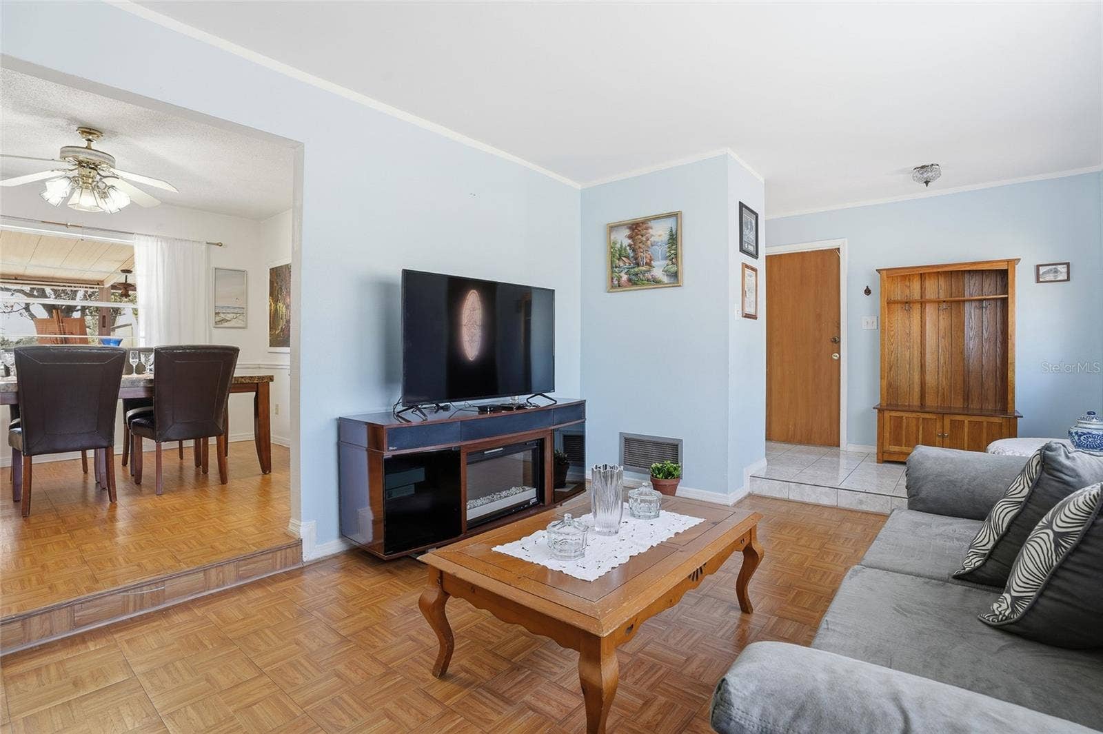 7002 CRESTLAKE DRIVE, Orlando, FL 32819 7002 CRESTLAKE DRIVE, Orlando, FL 32819