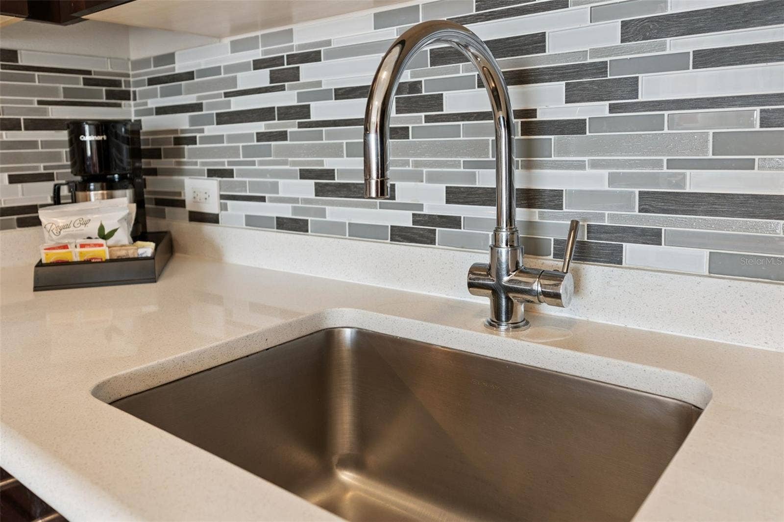 225 CELEBRATION PLACE, #526, Kissimmee, FL 34747 225 CELEBRATION PLACE, #526, Kissimmee, FL 34747