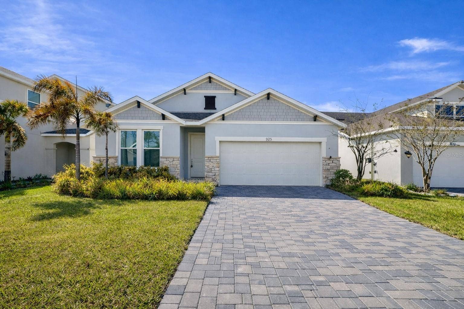 975 VINEYARD RIDGE ROAD, Minneola, FL 34715 975 VINEYARD RIDGE ROAD, Minneola, FL 34715