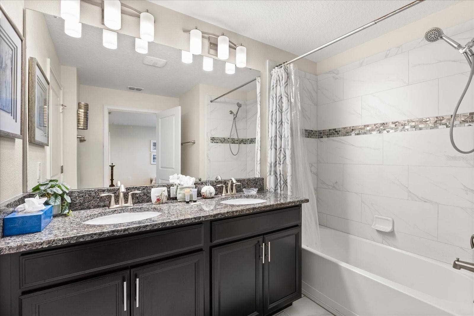 9075 DOGLEG DR, Davenport, FL 33896 9075 DOGLEG DR, Davenport, FL 33896
