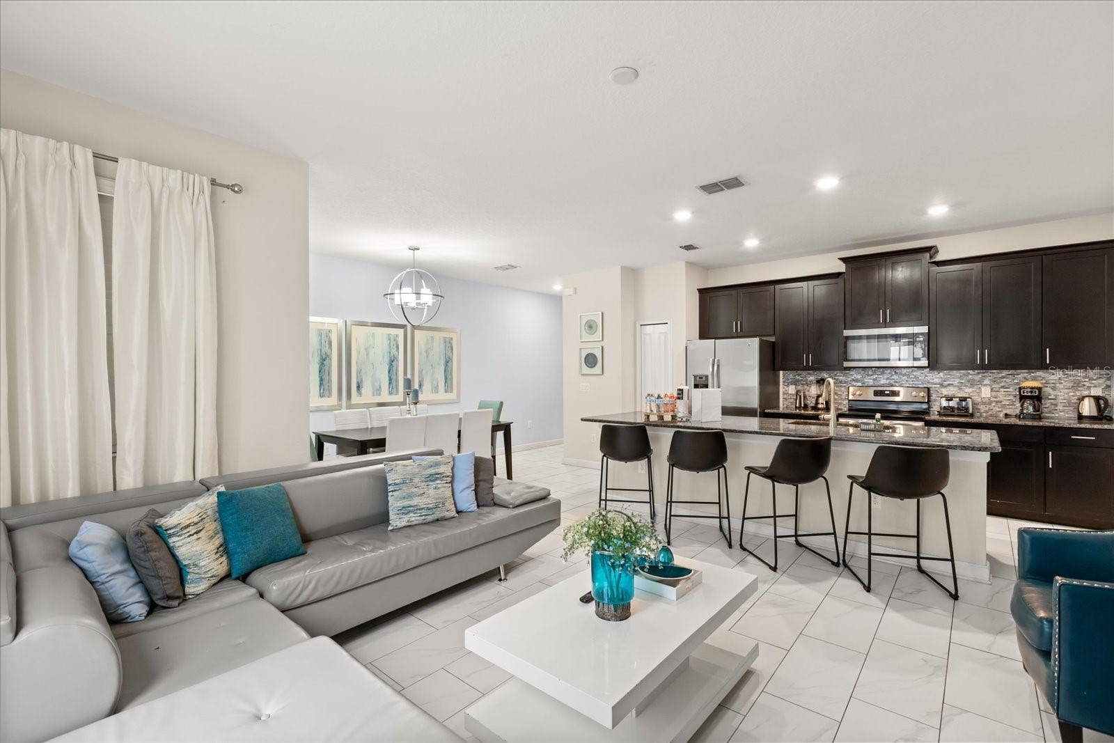 9075 DOGLEG DR, Davenport, FL 33896 9075 DOGLEG DR, Davenport, FL 33896