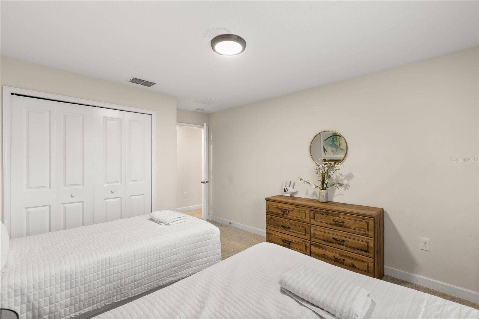 9075 DOGLEG DR, Davenport, FL 33896 9075 DOGLEG DR, Davenport, FL 33896