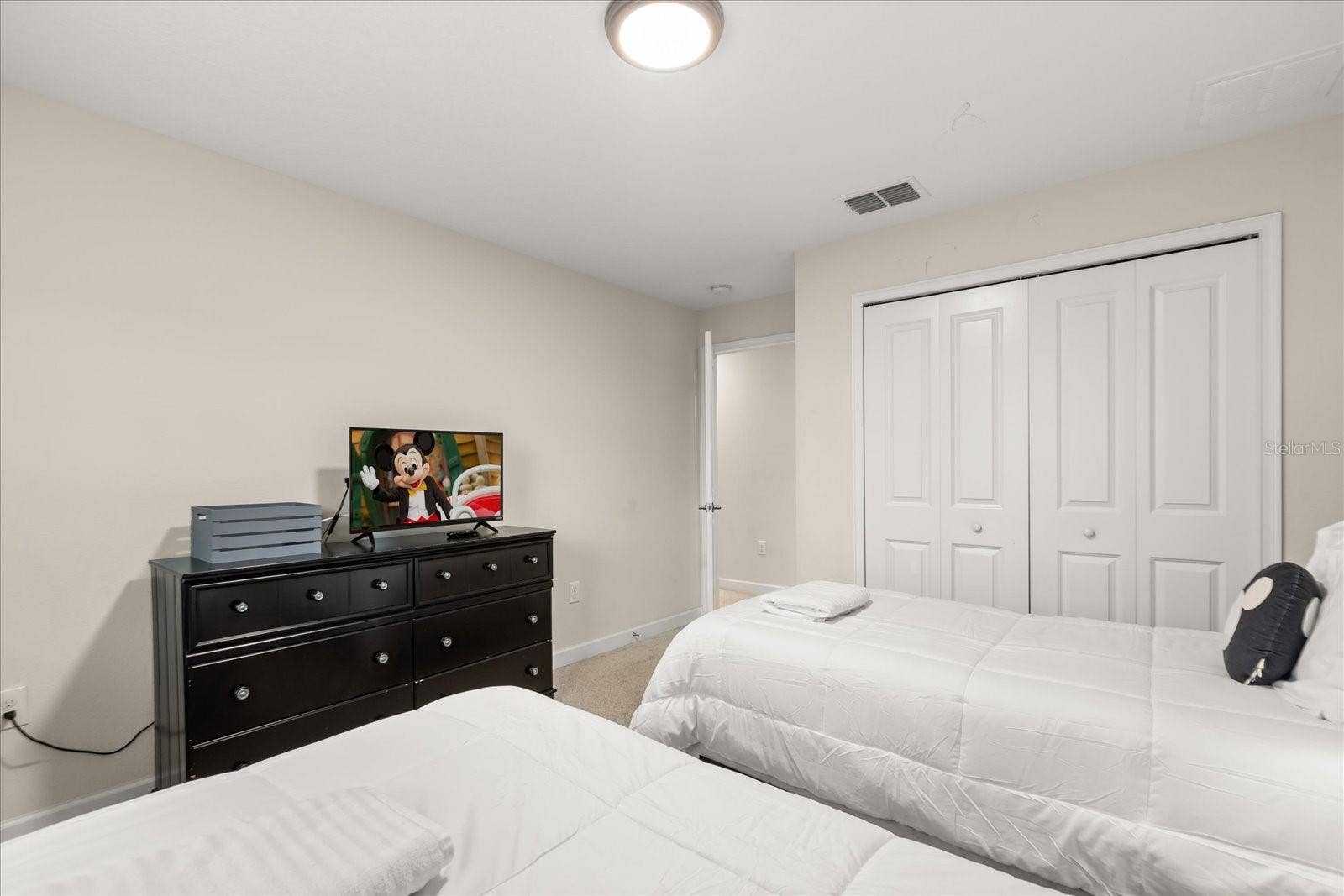 9075 DOGLEG DR, Davenport, FL 33896 9075 DOGLEG DR, Davenport, FL 33896