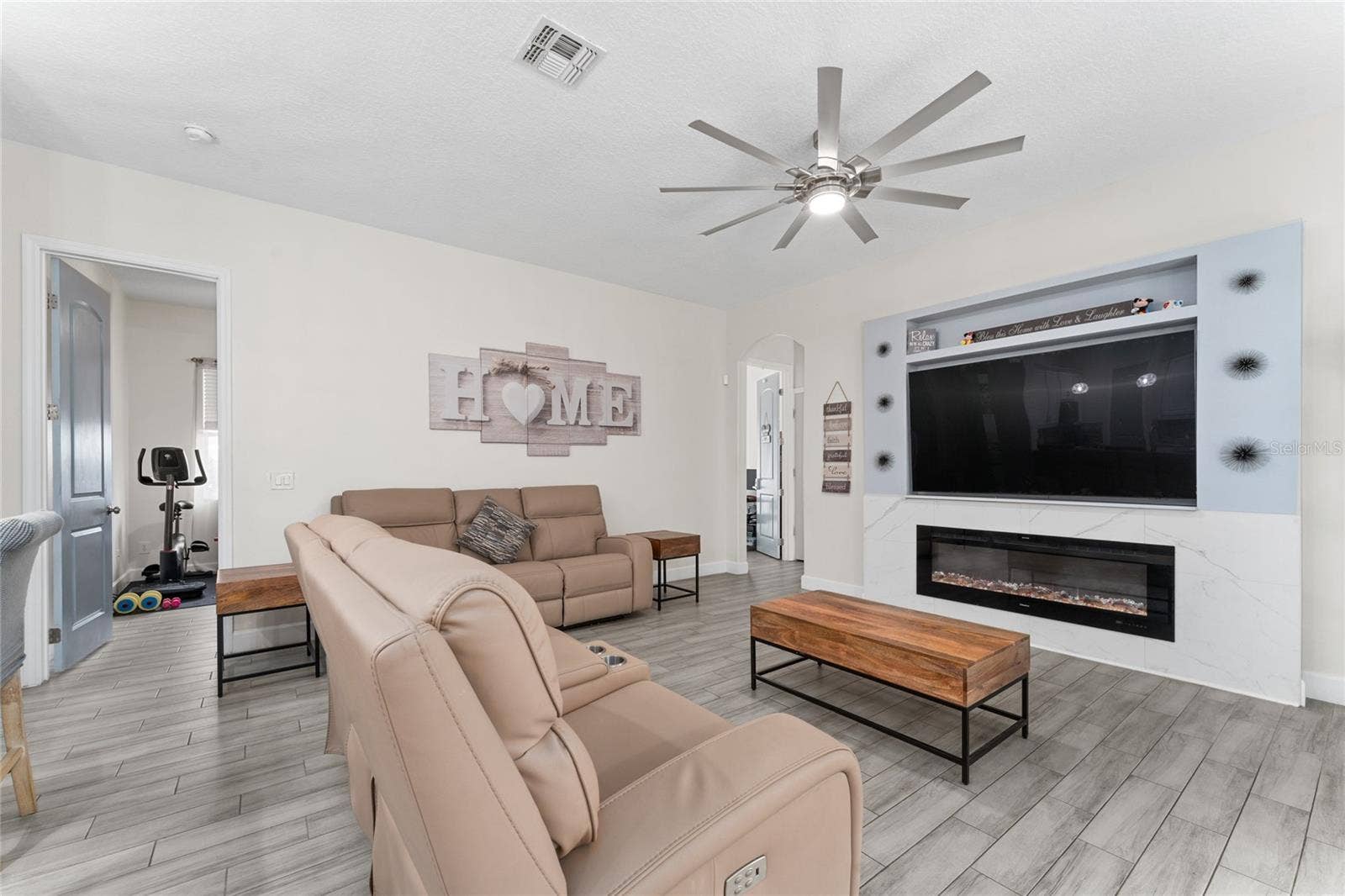 2770 SWOOP CIRCLE, Kissimmee, FL 34741 2770 SWOOP CIRCLE, Kissimmee, FL 34741