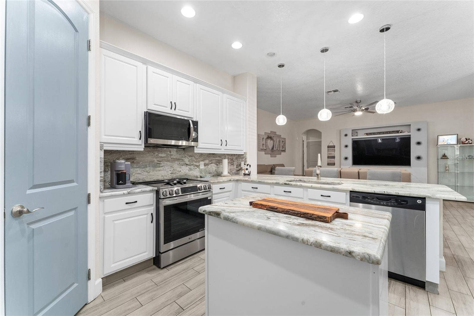 2770 SWOOP CIRCLE, Kissimmee, FL 34741 2770 SWOOP CIRCLE, Kissimmee, FL 34741