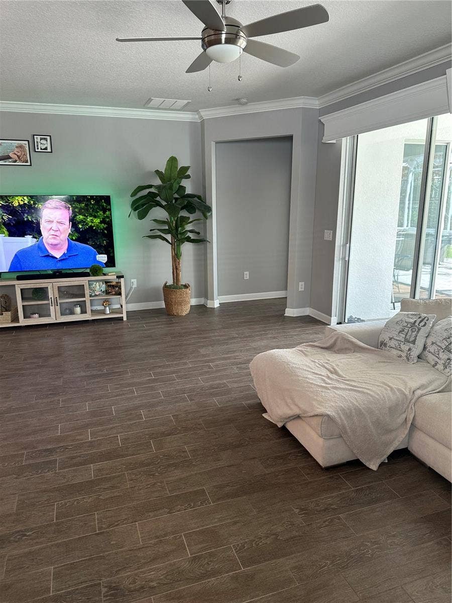 1424 CLUBMAN DRIVE, Davenport, FL 33896 1424 CLUBMAN DRIVE, Davenport, FL 33896
