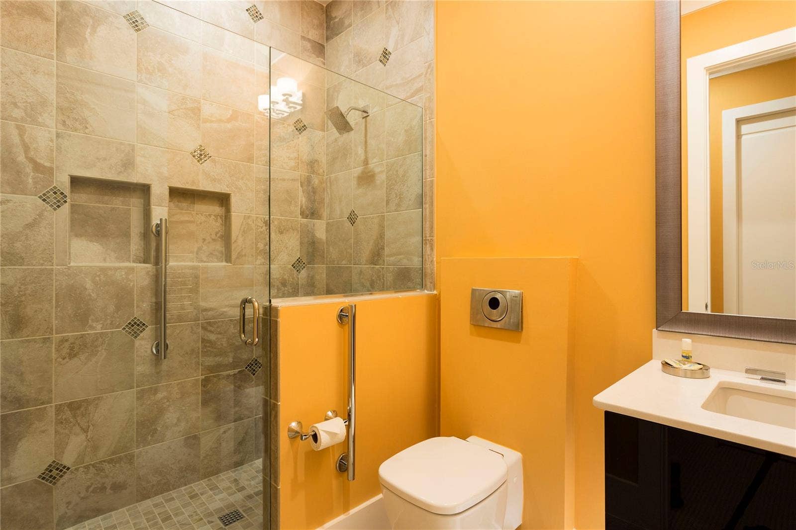 905 GOLDEN BEAR DRIVE, Reunion, FL 34747 905 GOLDEN BEAR DRIVE, Reunion, FL 34747