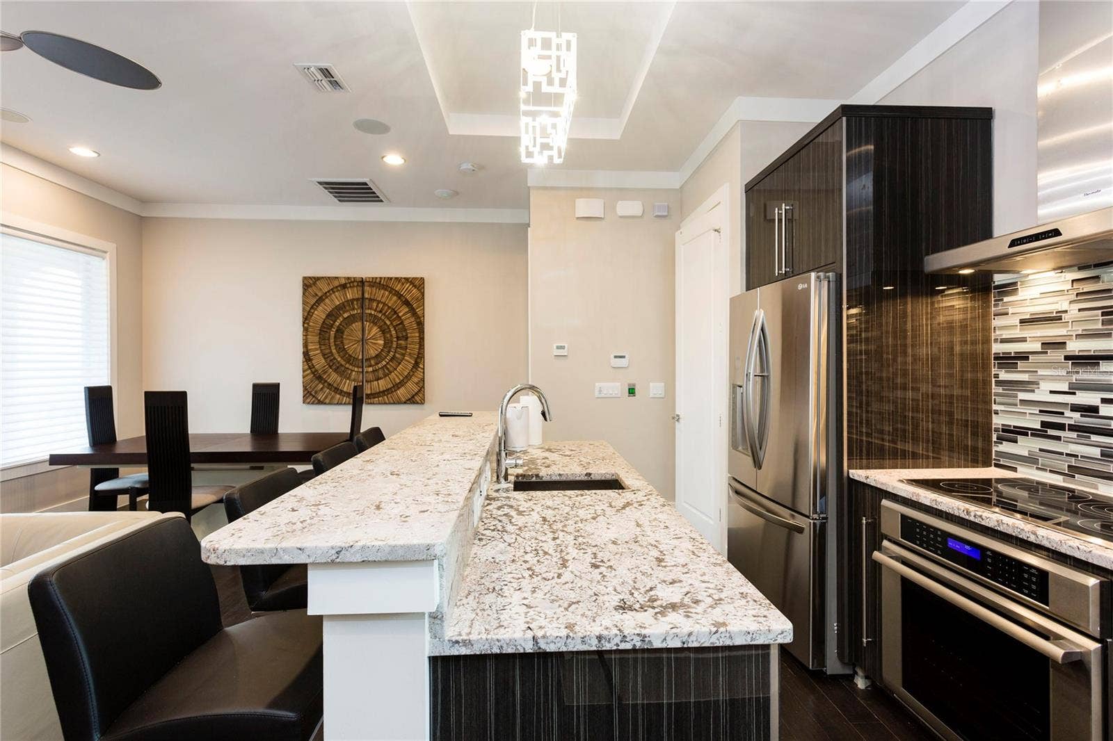 905 GOLDEN BEAR DRIVE, Reunion, FL 34747 3rd floor Kitchen