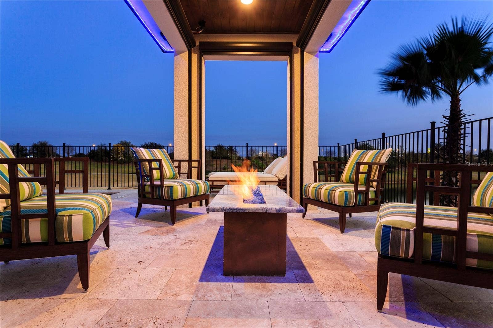 905 GOLDEN BEAR DRIVE, Reunion, FL 34747 905 GOLDEN BEAR DRIVE, Reunion, FL 34747