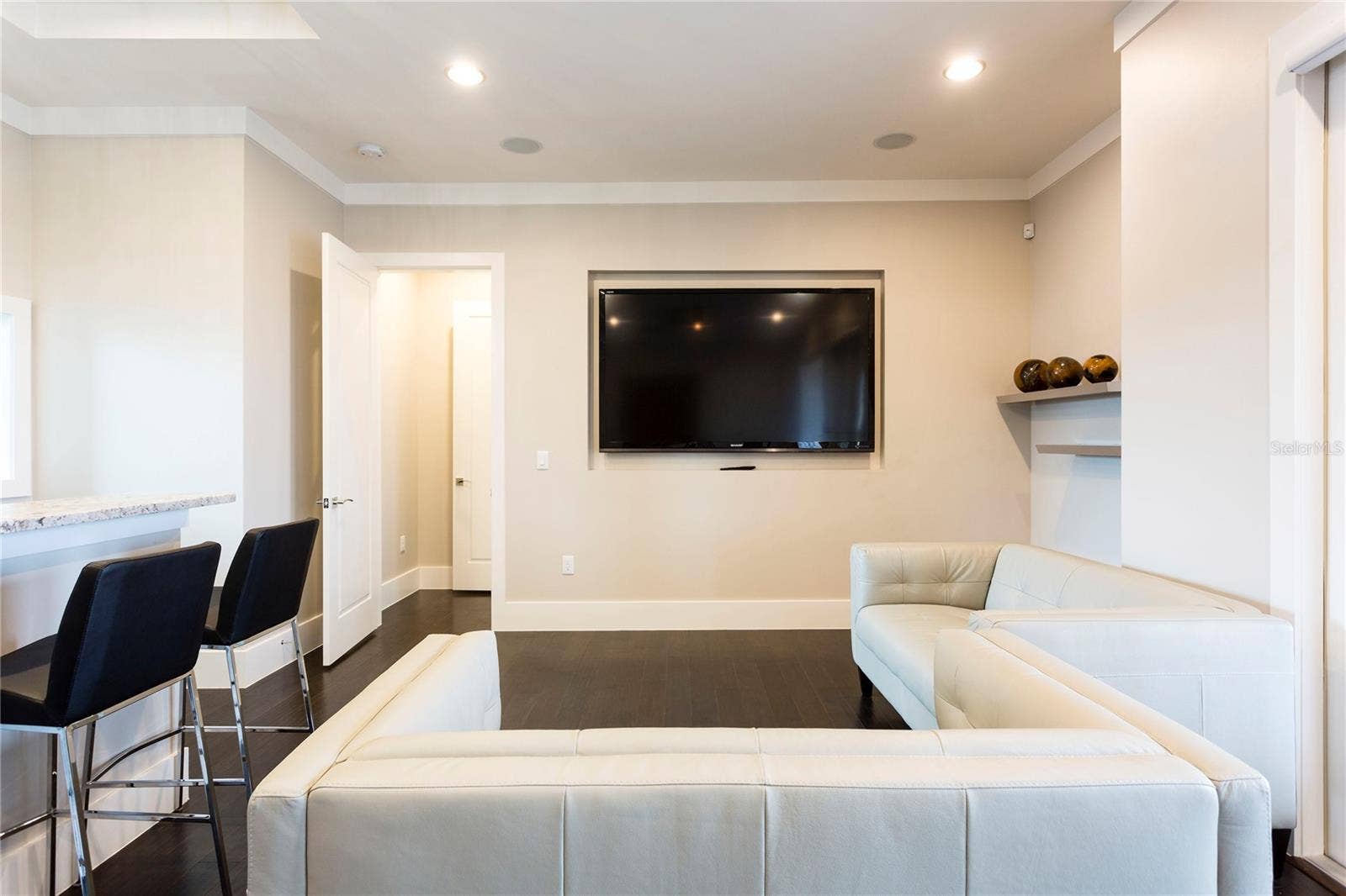 905 GOLDEN BEAR DRIVE, Reunion, FL 34747 3rd Floor Living Room