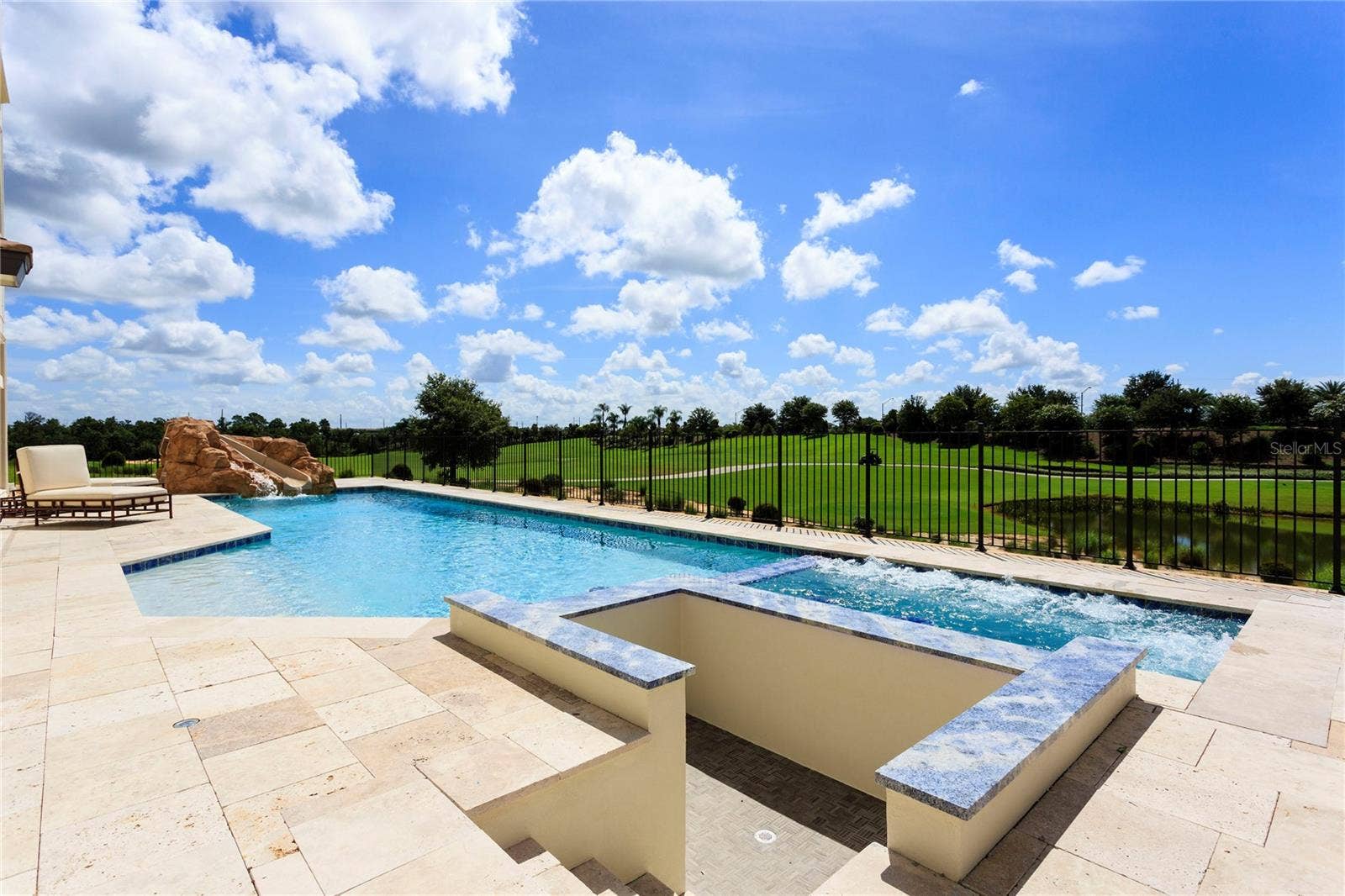 905 GOLDEN BEAR DRIVE, Reunion, FL 34747 905 GOLDEN BEAR DRIVE, Reunion, FL 34747