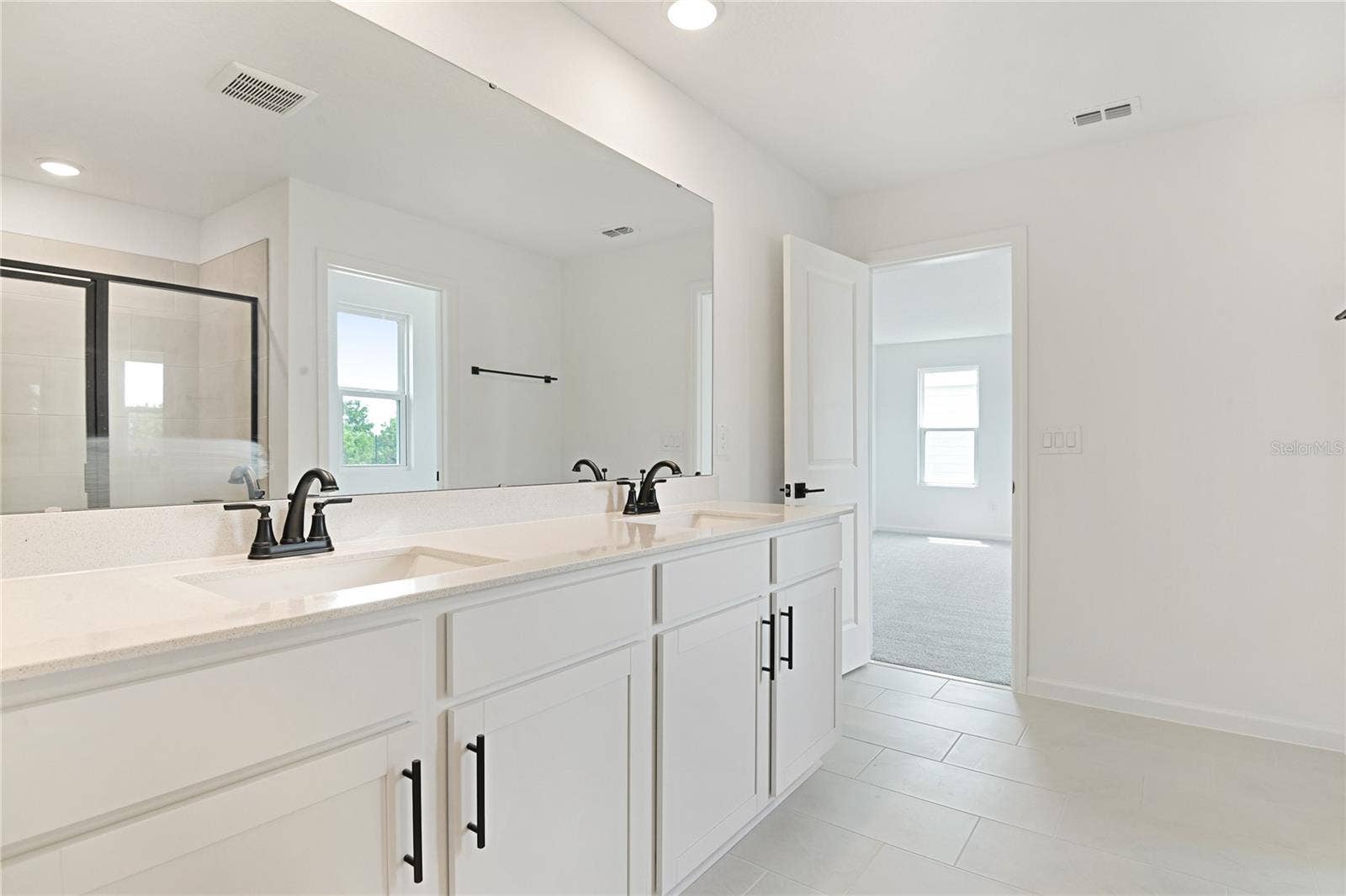 3481 MACCHI AVENUE, Tavares, FL 32778 3481 MACCHI AVENUE, Tavares, FL 32778