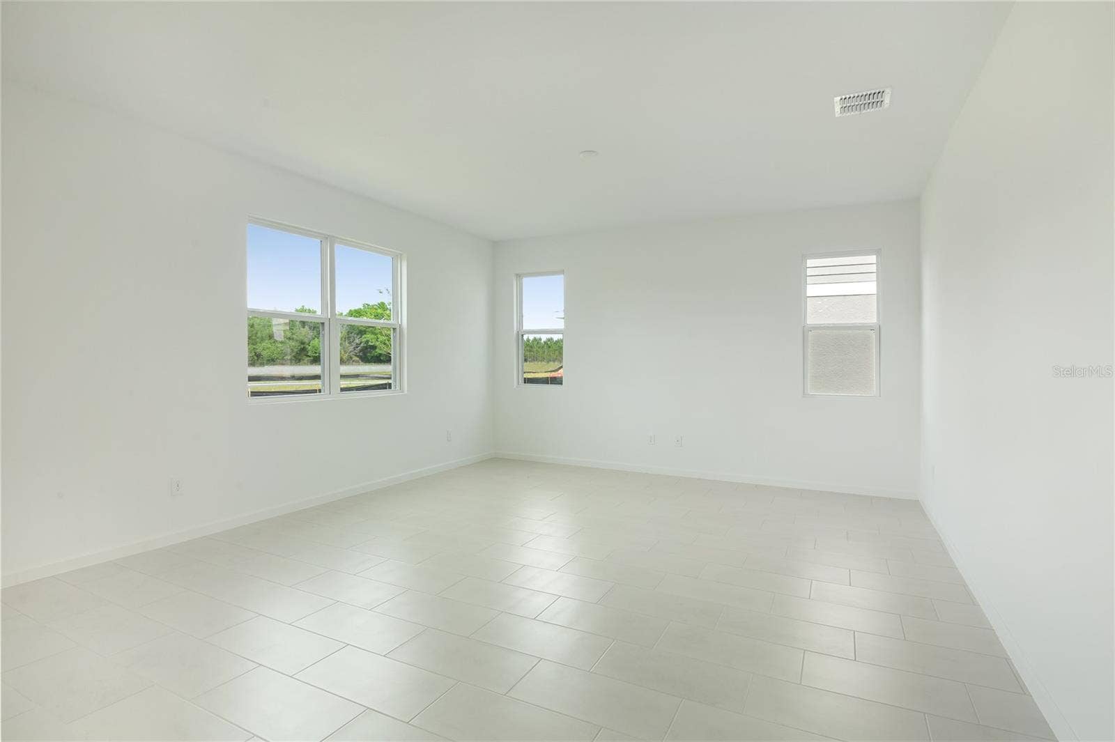 3481 MACCHI AVENUE, Tavares, FL 32778 3481 MACCHI AVENUE, Tavares, FL 32778