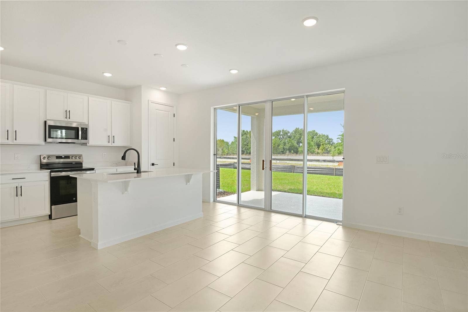 3481 MACCHI AVENUE, Tavares, FL 32778 3481 MACCHI AVENUE, Tavares, FL 32778