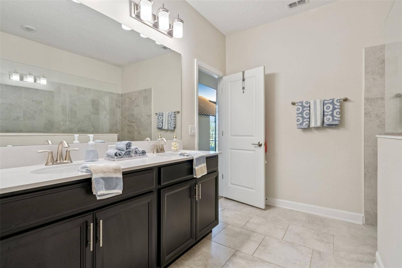 8999 CROQUET COURT, Davenport, FL 33896 8999 CROQUET COURT, Davenport, FL 33896