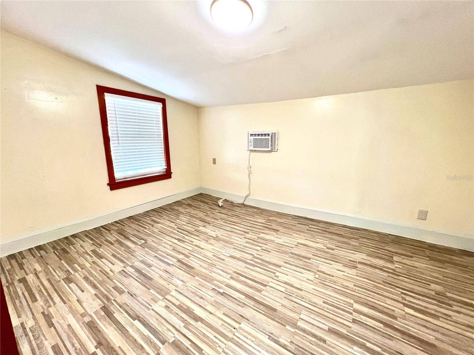 343 WEAVER AVENUE, Lake Wales, FL 33853 343 WEAVER AVENUE, Lake Wales, FL 33853