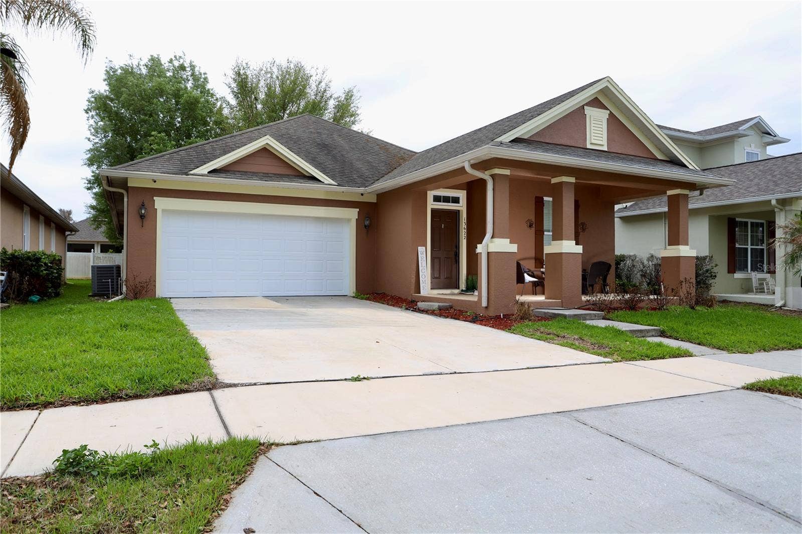 13622 DARCHANCE ROAD, Windermere, FL 34786 Drive way