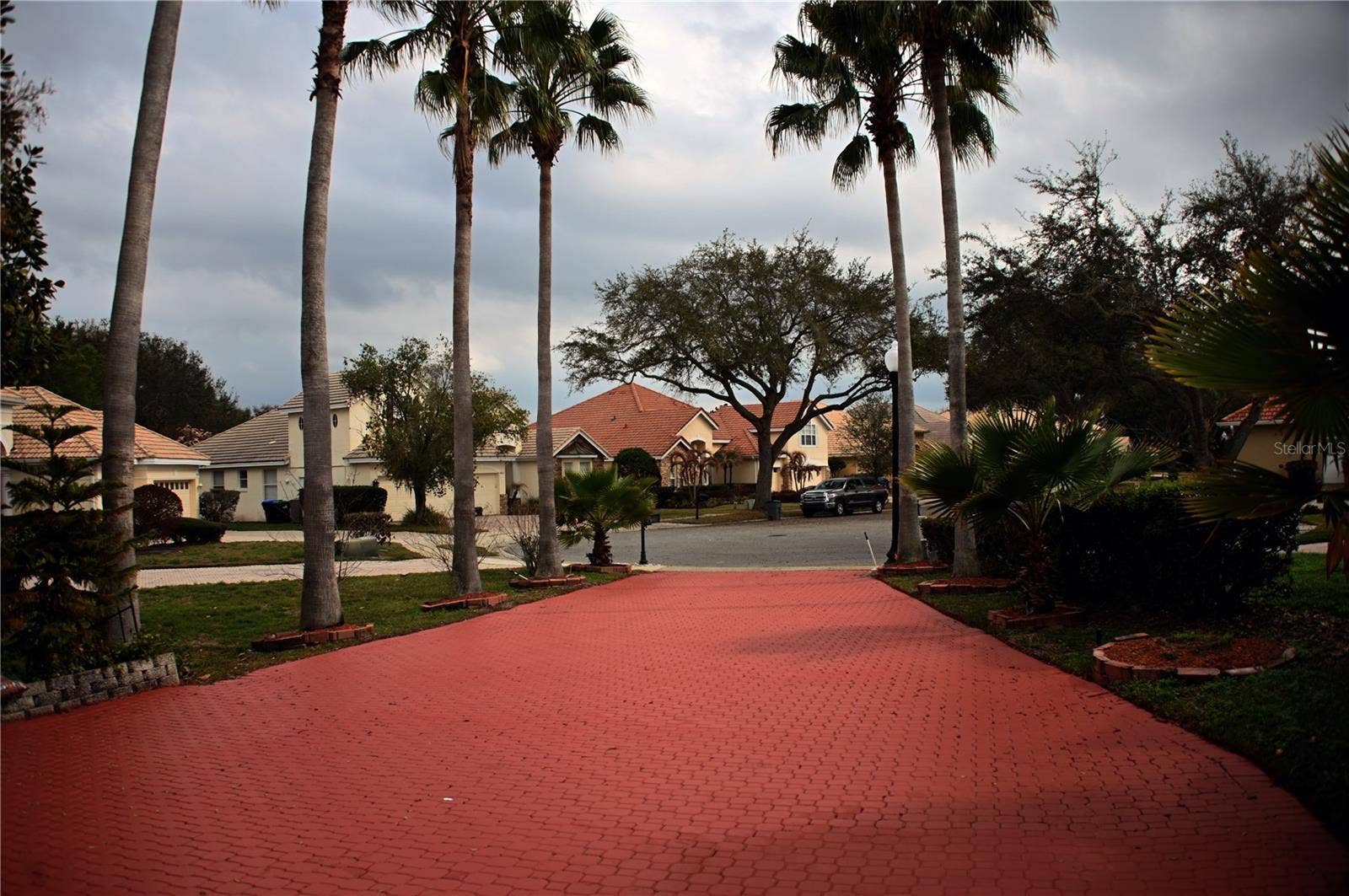 8800 OAK LANDINGS COURT, Orlando, FL 32836 View of the neighborhood