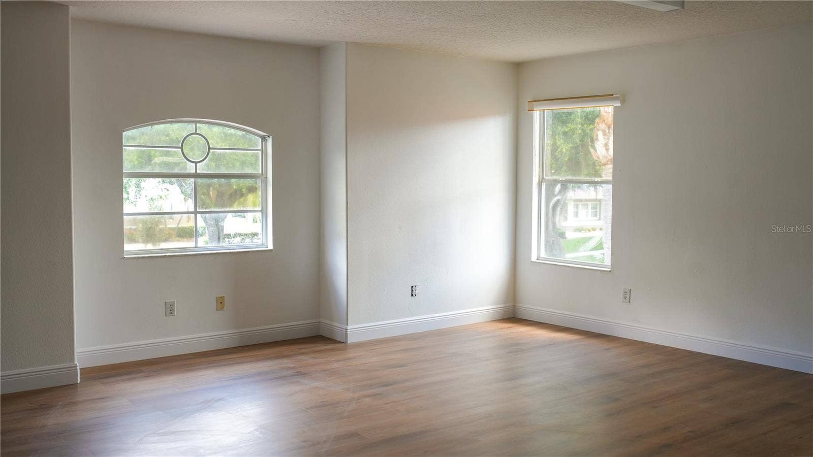 3851 HUNTERS ISLE DRIVE, Orlando, FL 32837 3851 HUNTERS ISLE DRIVE, Orlando, FL 32837