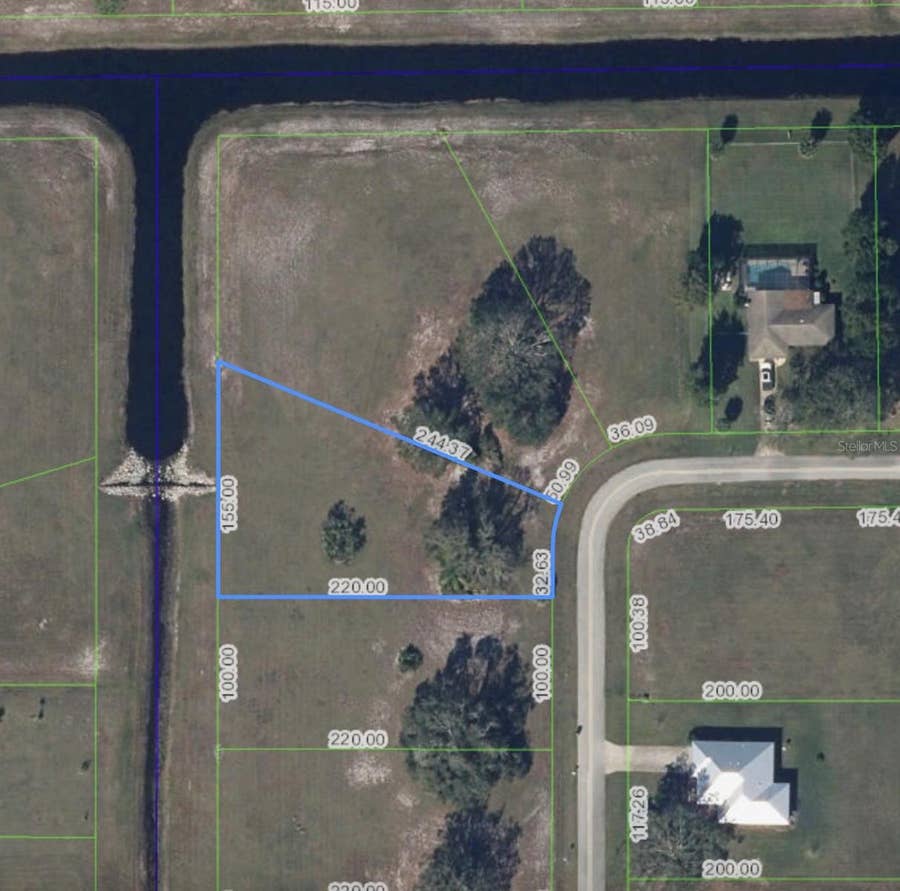 Property photo for 432 MIRADOR DRIVE, Sebring, FL