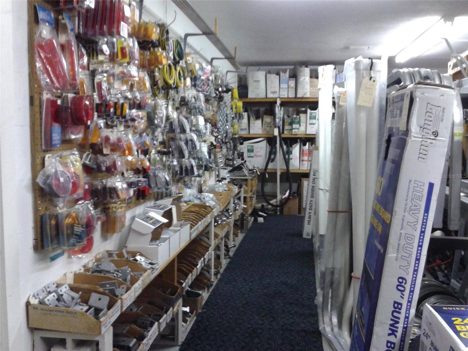 5110 S RIDGEWOOD AVENUE, Port Orange, FL 32127 Lots of stuff to sell!