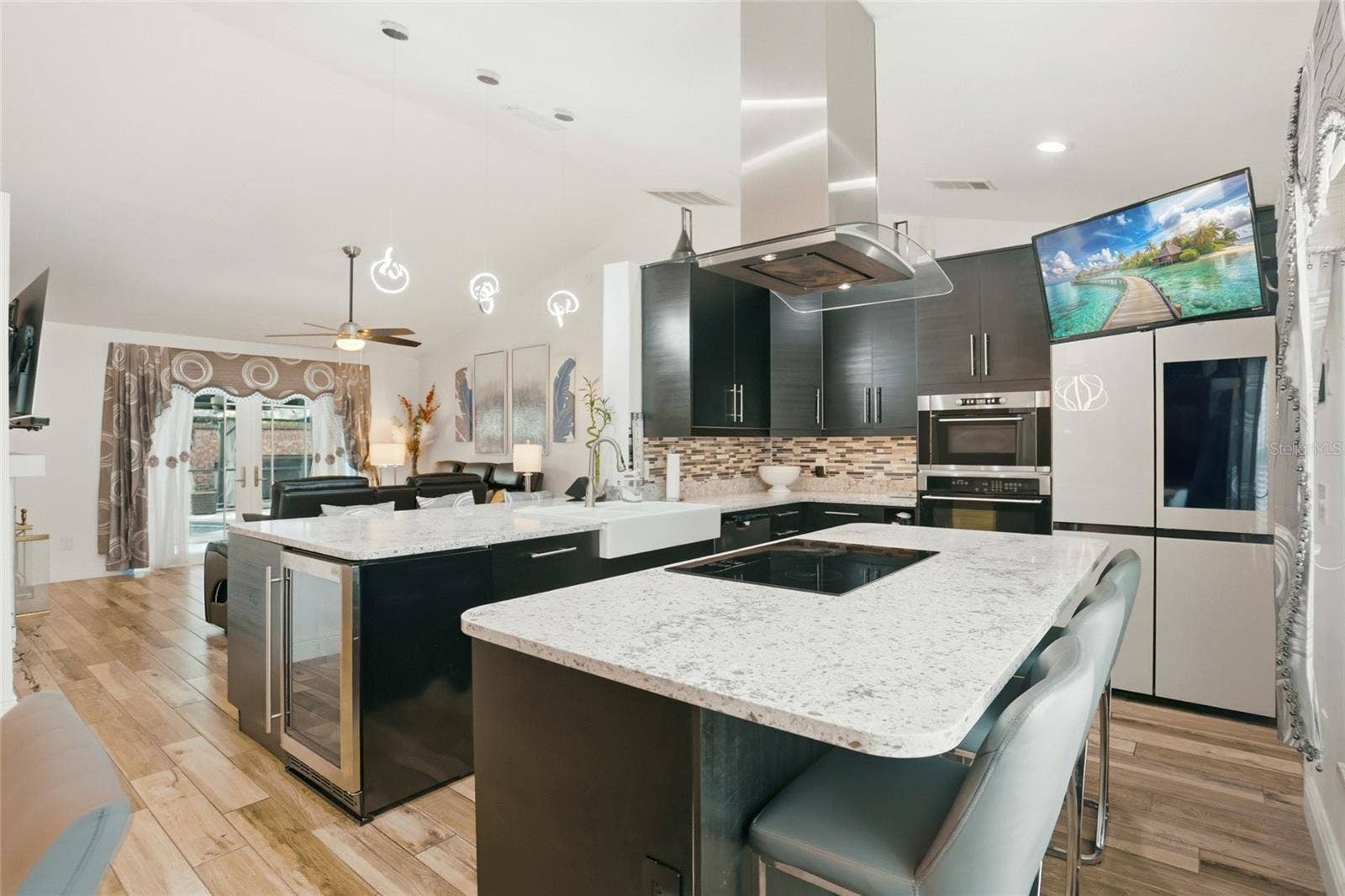 3185 TIMUCUA CIRCLE, Orlando, FL 32837 3185 TIMUCUA CIRCLE, Orlando, FL 32837