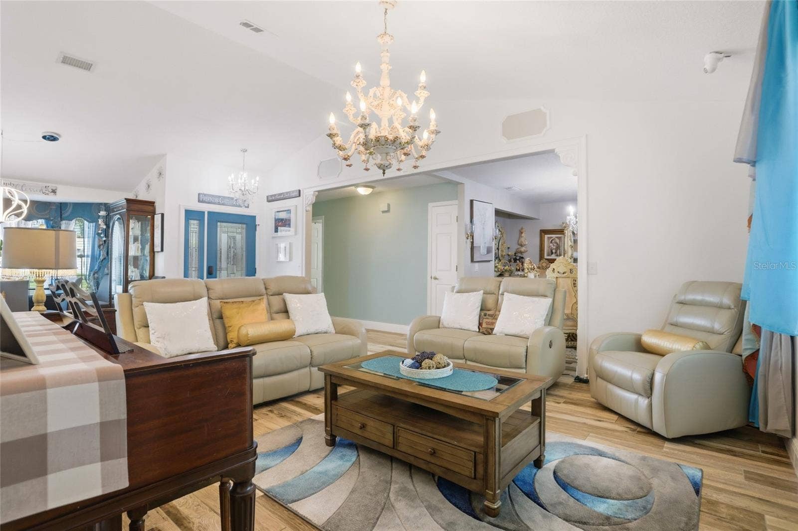 3185 TIMUCUA CIRCLE, Orlando, FL 32837 3185 TIMUCUA CIRCLE, Orlando, FL 32837