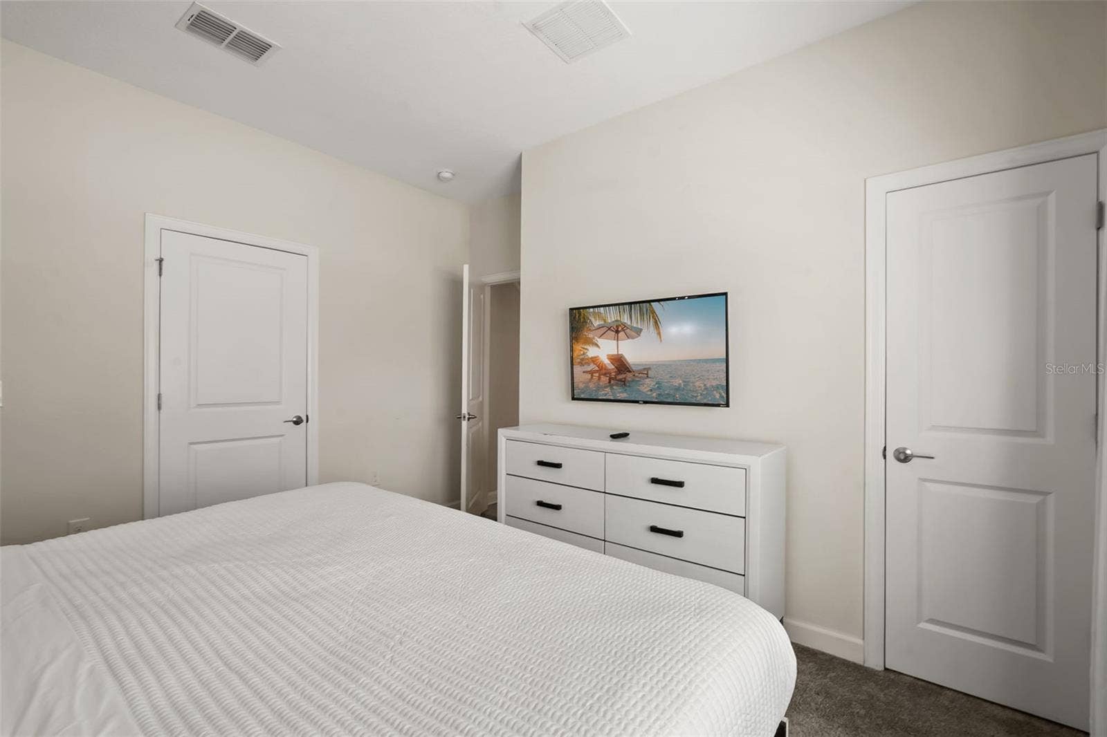 374 OCEAN COURSE AVENUE, Davenport, FL 33896 Guest Bedroom.