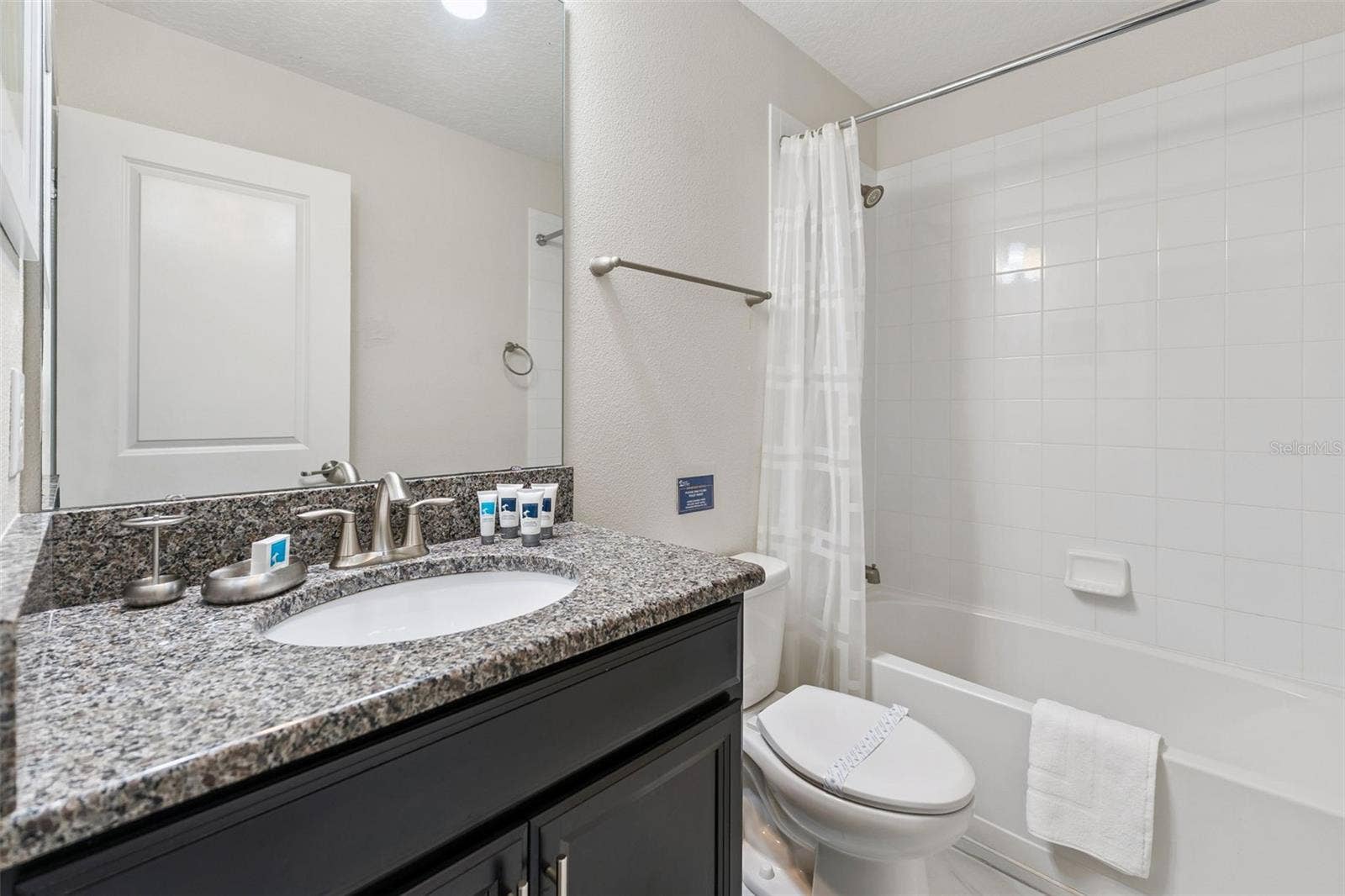 9038 STINGER DRIVE, Davenport, FL 33896 9038 STINGER DRIVE, Davenport, FL 33896