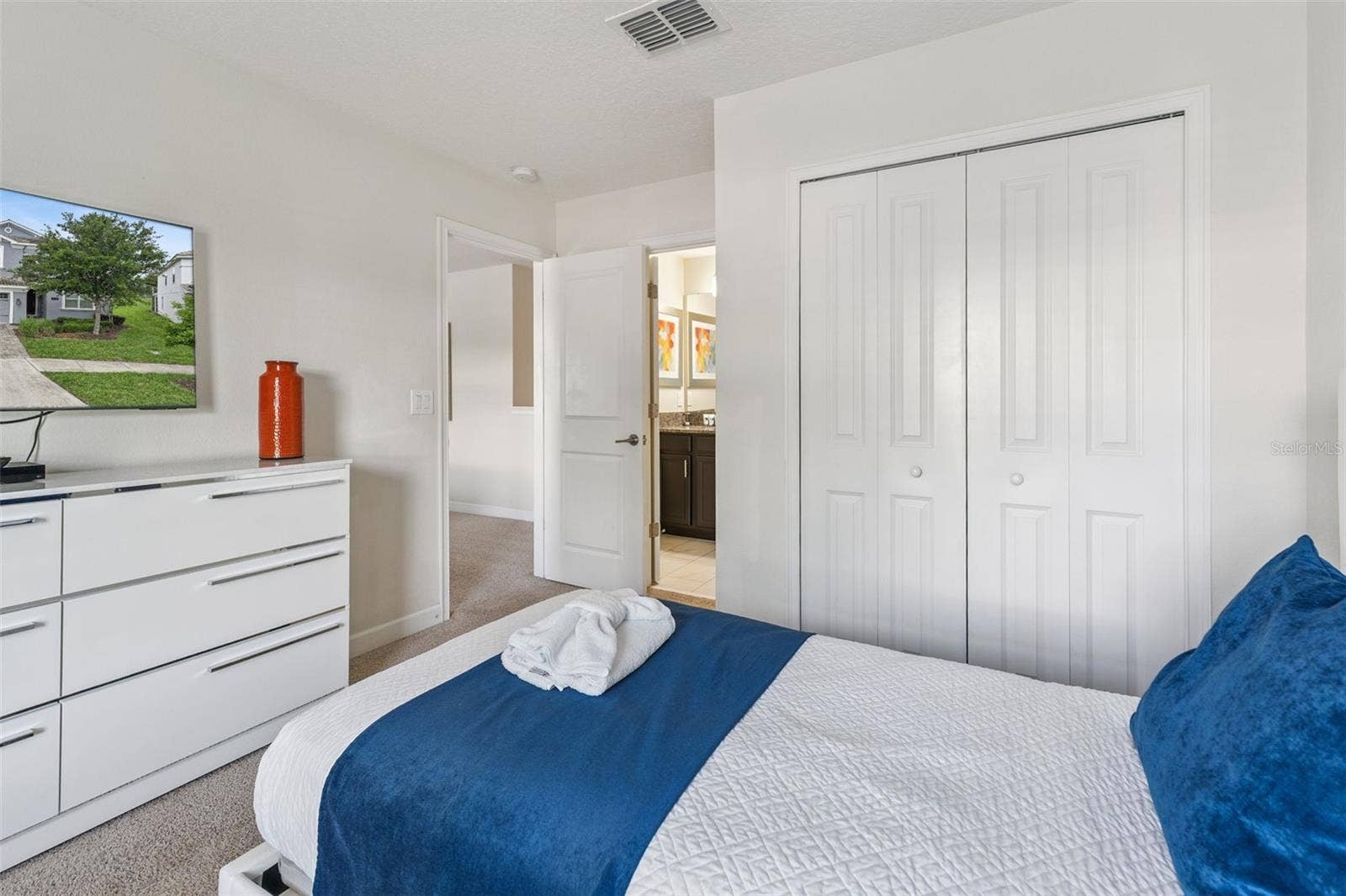 9038 STINGER DRIVE, Davenport, FL 33896 9038 STINGER DRIVE, Davenport, FL 33896