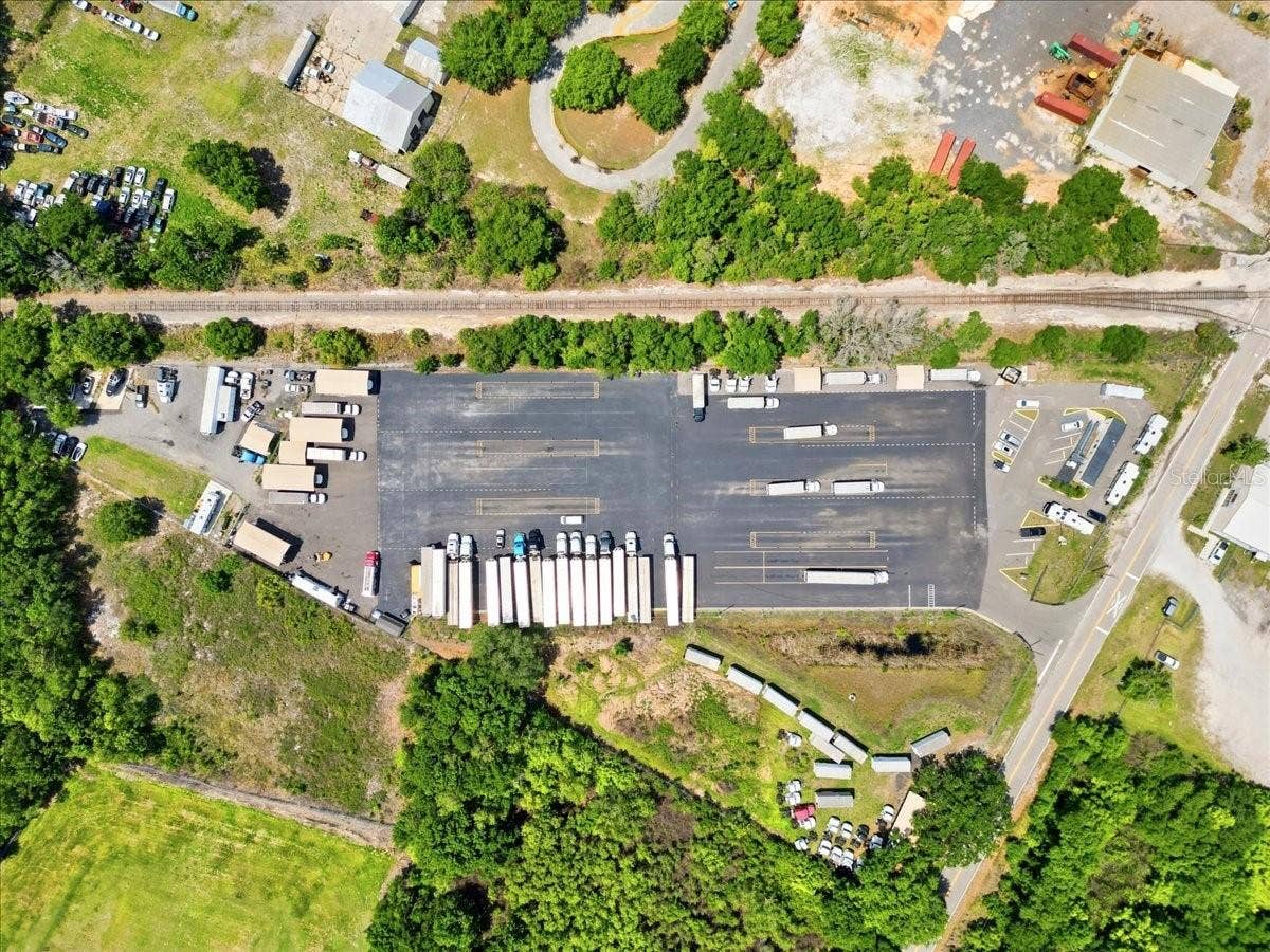 100 S AIRPORT ROAD, Lake Wales, FL 33859 100 S AIRPORT ROAD, Lake Wales, FL 33859