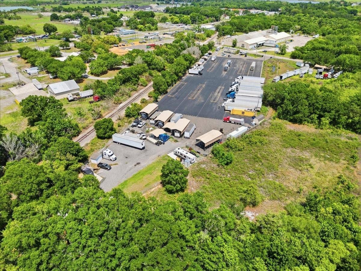 100 S AIRPORT ROAD, Lake Wales, FL 33859 100 S AIRPORT ROAD, Lake Wales, FL 33859