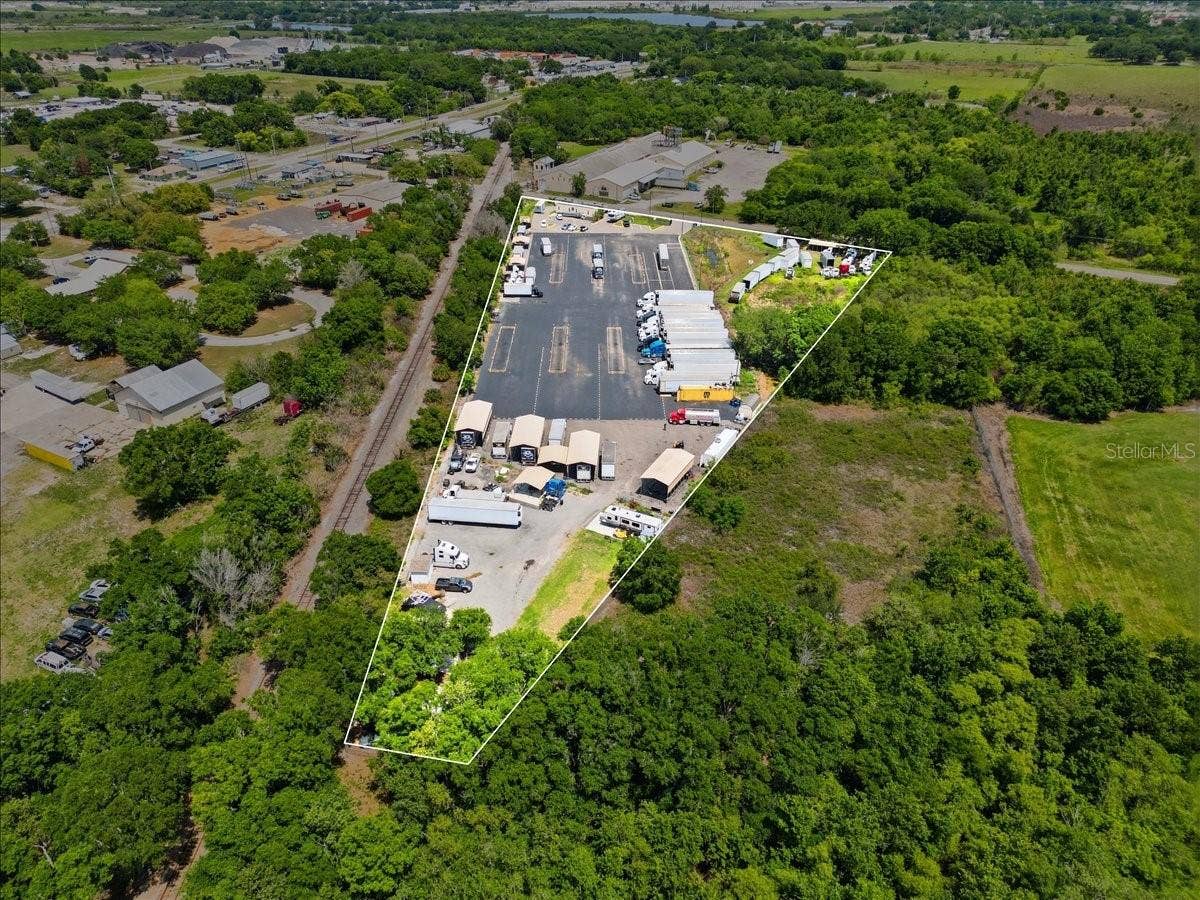 100 S AIRPORT ROAD, Lake Wales, FL 33859 100 S AIRPORT ROAD, Lake Wales, FL 33859