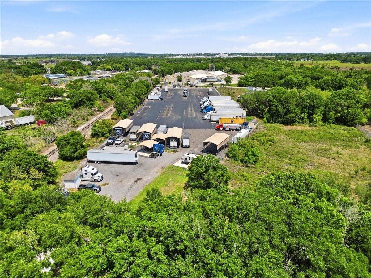 100 S AIRPORT ROAD, Lake Wales, FL 33859 100 S AIRPORT ROAD, Lake Wales, FL 33859