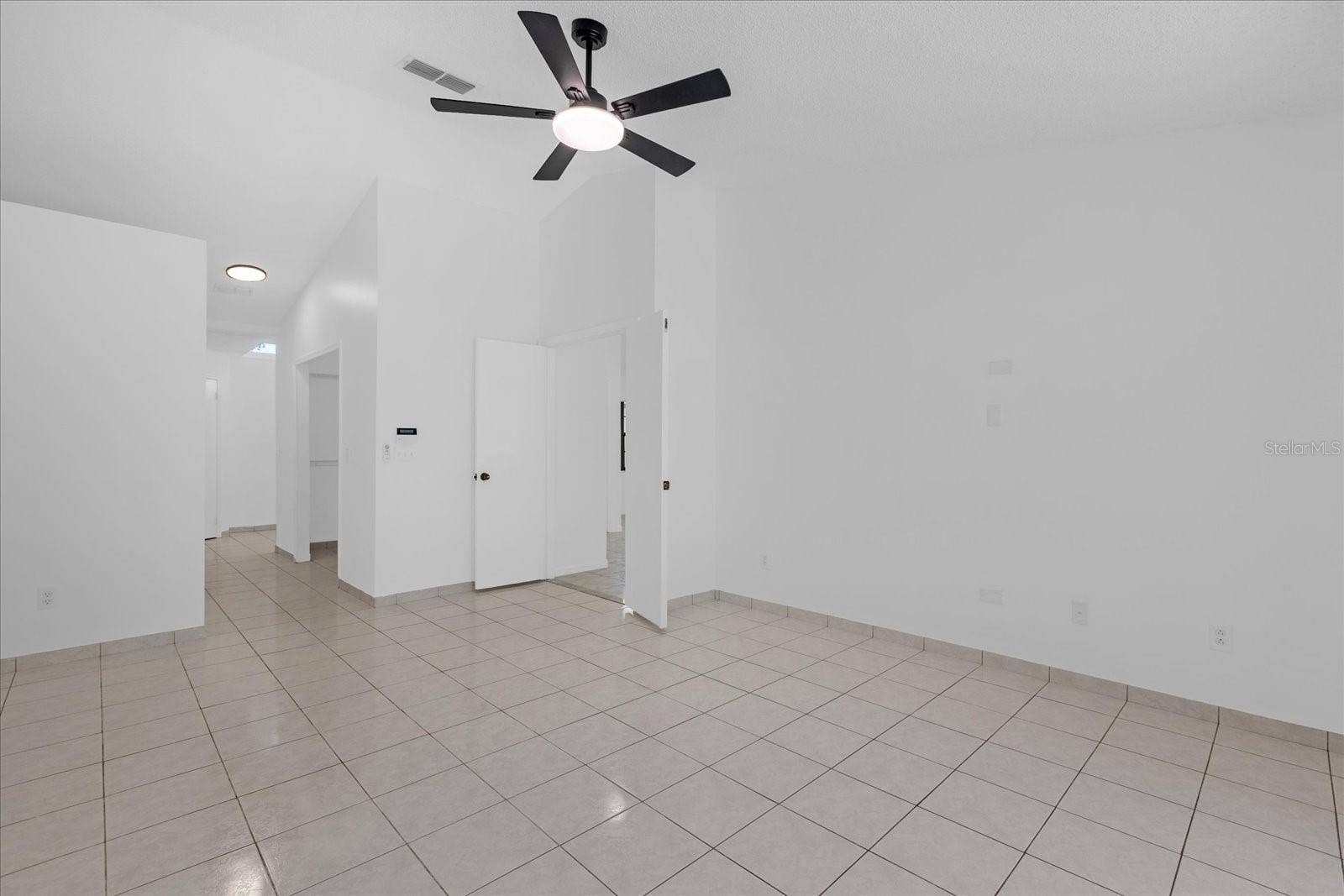 9011 CHAPMAN OAK COURT, Windermere, FL 34786 9011 CHAPMAN OAK COURT, Windermere, FL 34786