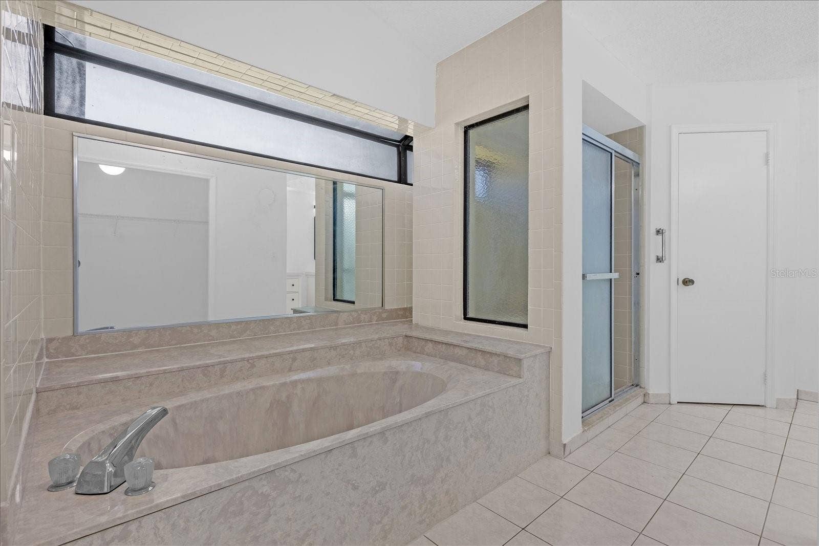 9011 CHAPMAN OAK COURT, Windermere, FL 34786 9011 CHAPMAN OAK COURT, Windermere, FL 34786