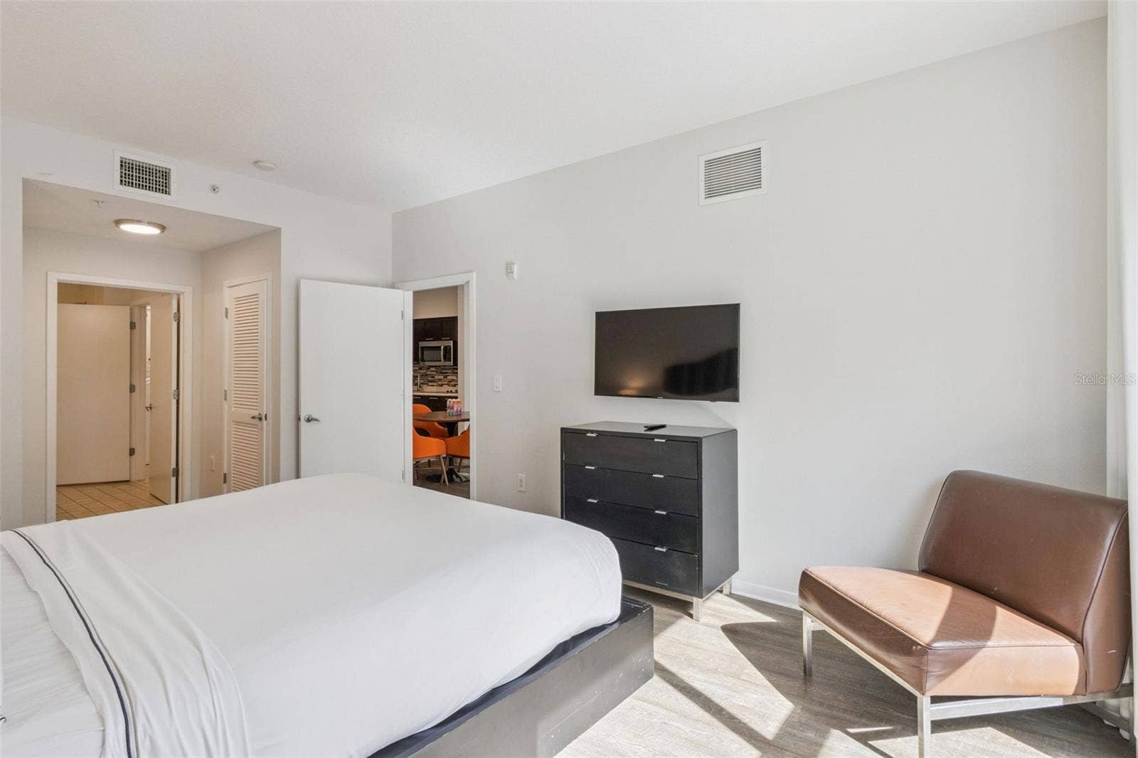 225 CELEBRATION PLACE, #216, Celebration, FL 34747 225 CELEBRATION PLACE, #216, Celebration, FL 34747