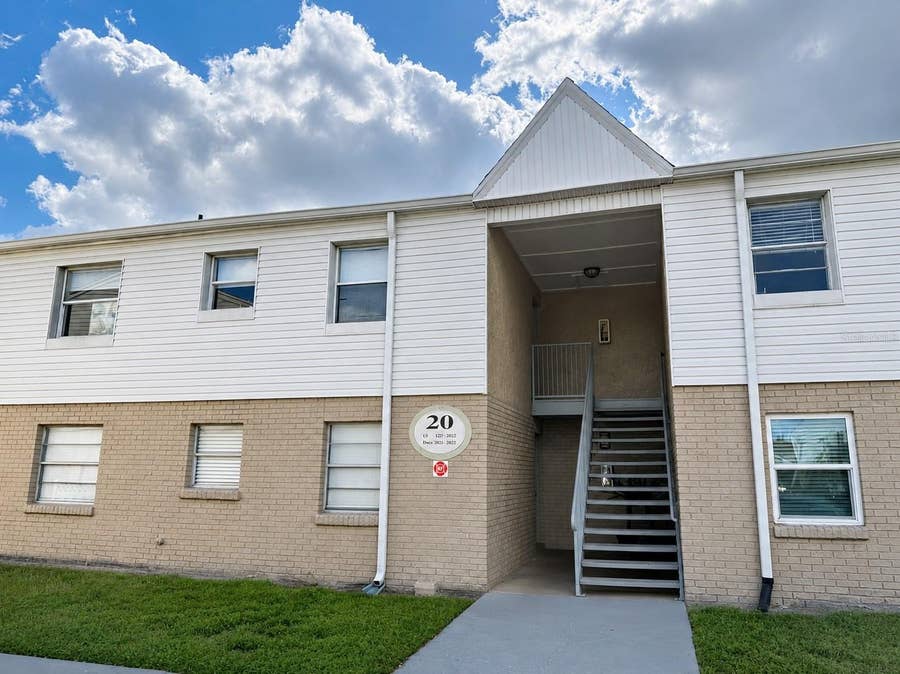 Property photo for 7210 N MANHATTAN AVENUE, #2011, Tampa, FL