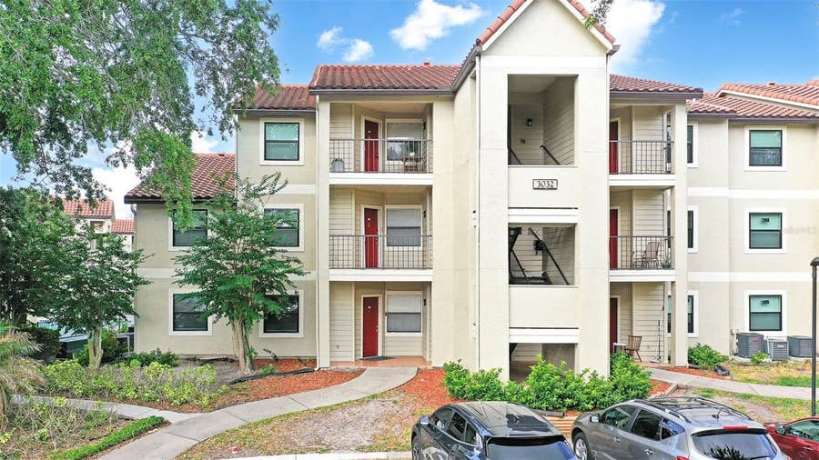 Property photo for 3032 PARKWAY BOULEVARD, #201, Kissimmee, FL
