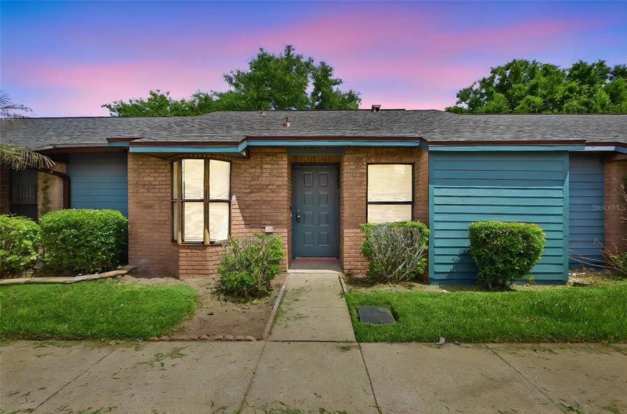Property photo for 2422 KING OAK COURT, St Cloud, FL