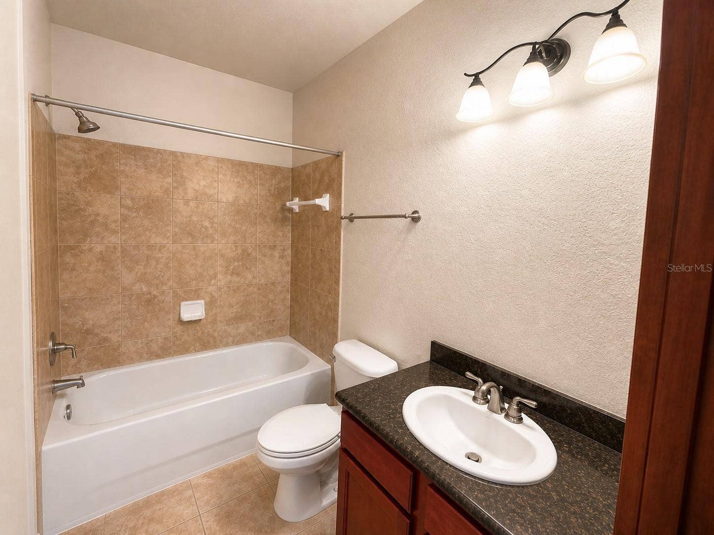 907 CHARO PARKWAY, #915, Davenport, FL 33897 907 CHARO PARKWAY, #915, Davenport, FL 33897