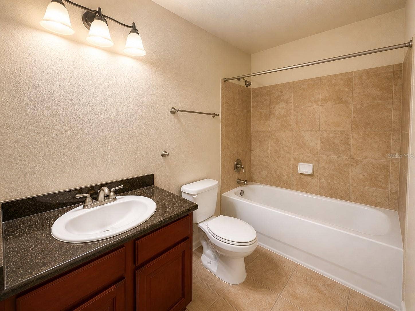 907 CHARO PARKWAY, #915, Davenport, FL 33897 907 CHARO PARKWAY, #915, Davenport, FL 33897
