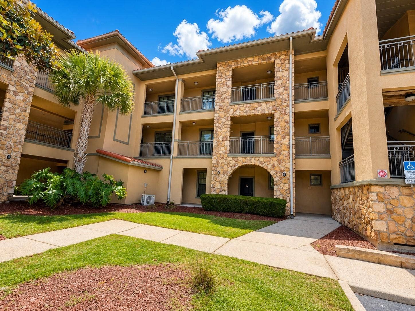 907 CHARO PARKWAY, #915, Davenport, FL 33897 907 CHARO PARKWAY, #915, Davenport, FL 33897