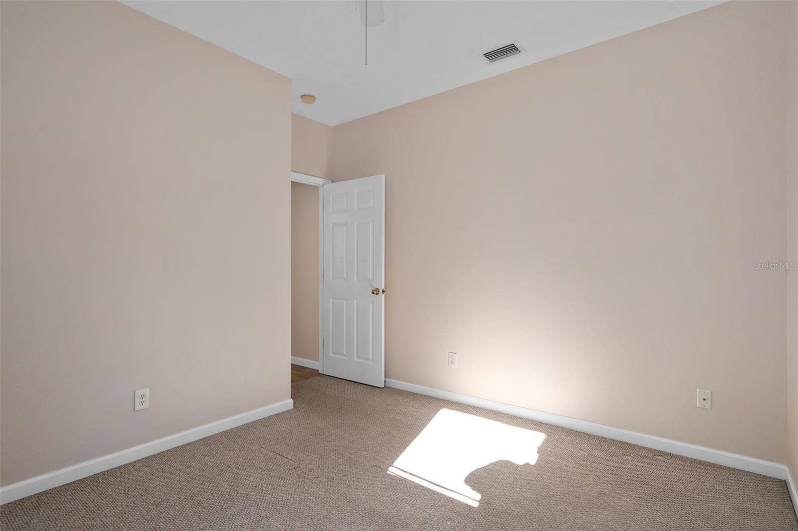 1513 HARRIER DRIVE, Orlando, FL 32837 1513 HARRIER DRIVE, Orlando, FL 32837