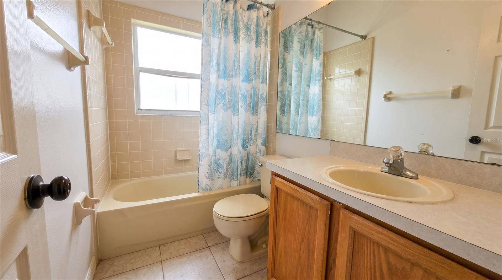 2003 TIPTREE CIRCLE, Orlando, FL 32837 2003 TIPTREE CIRCLE, Orlando, FL 32837