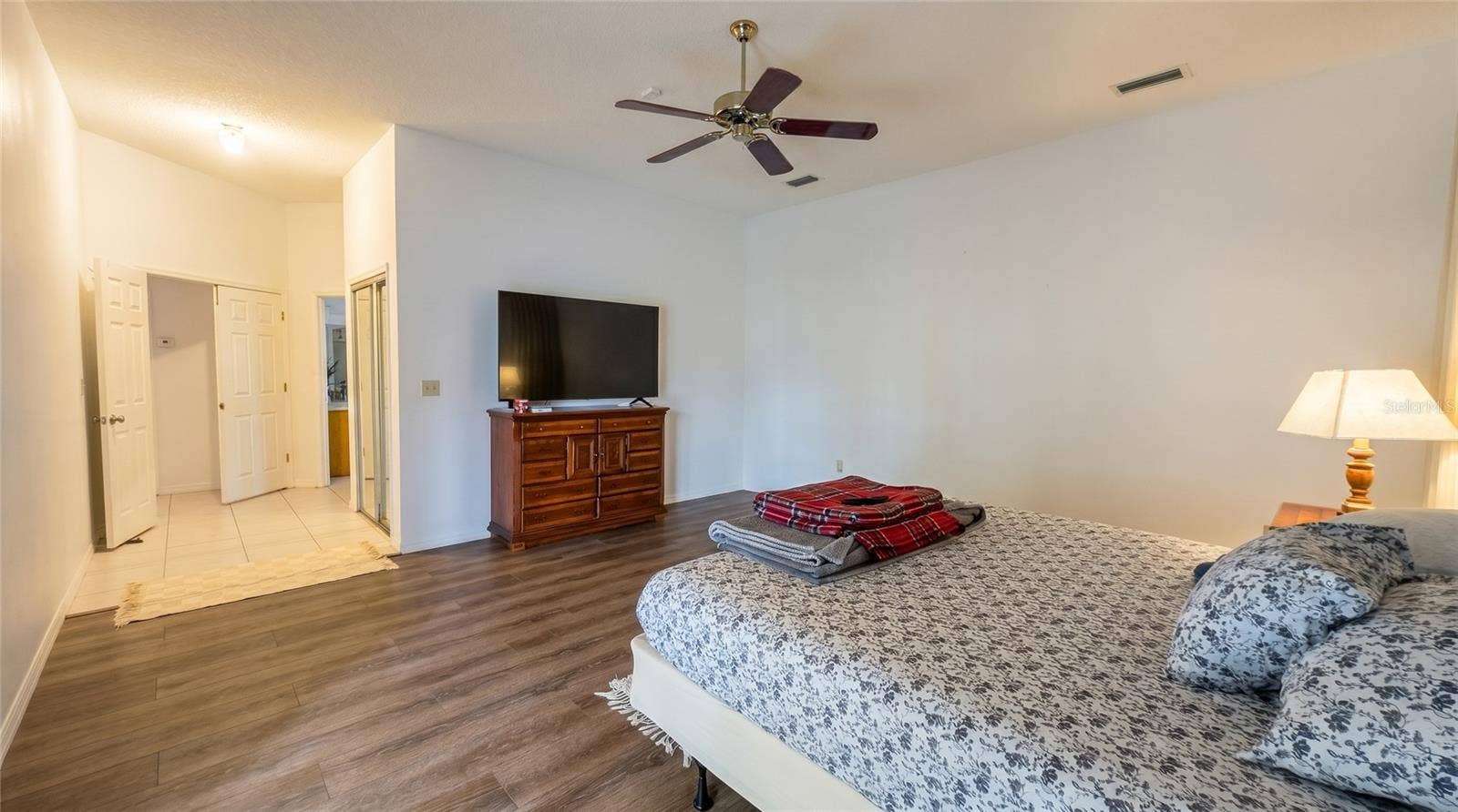2003 TIPTREE CIRCLE, Orlando, FL 32837 2003 TIPTREE CIRCLE, Orlando, FL 32837
