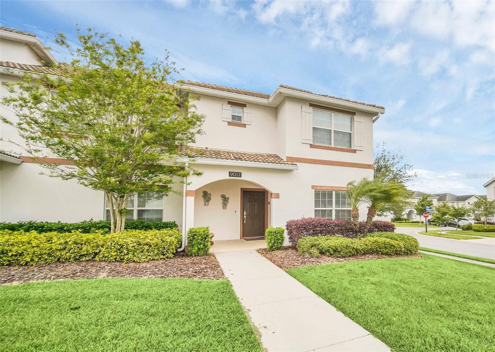 9017 DOGLEG DRIVE, Davenport, FL 33896 9017 DOGLEG DRIVE, Davenport, FL 33896