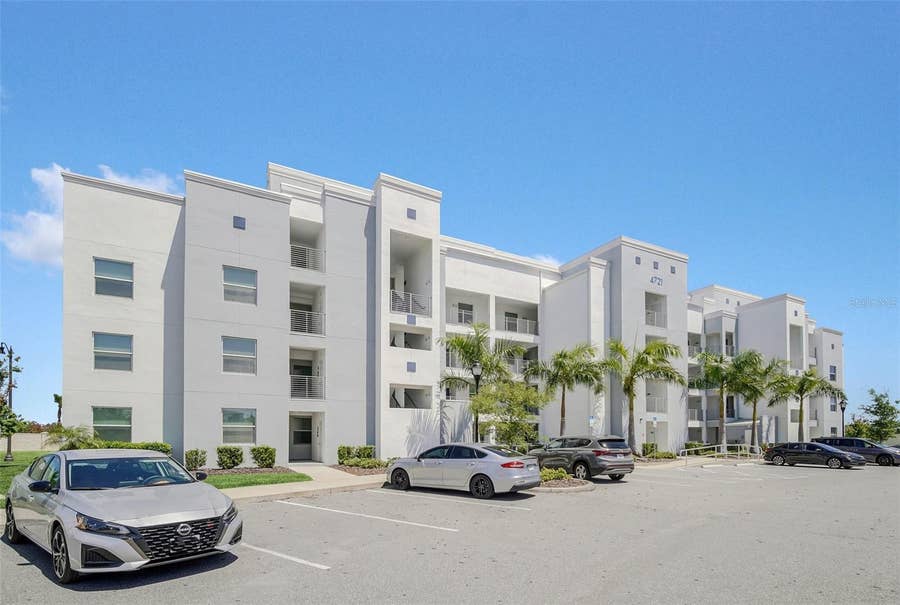 Property photo for 4721 CLOCK TOWER DRIVE, #304, Kissimmee, FL